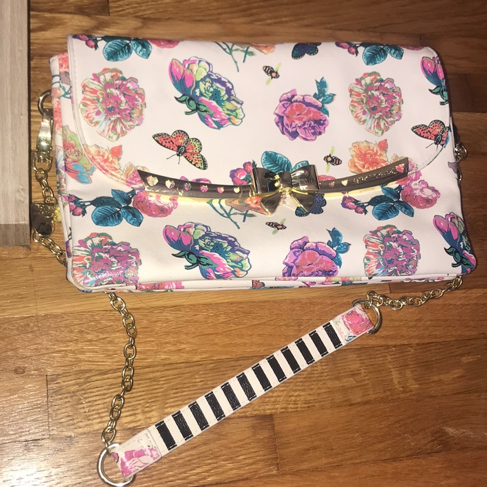 Cute Betsey Johnson Floral Shoulder Bag